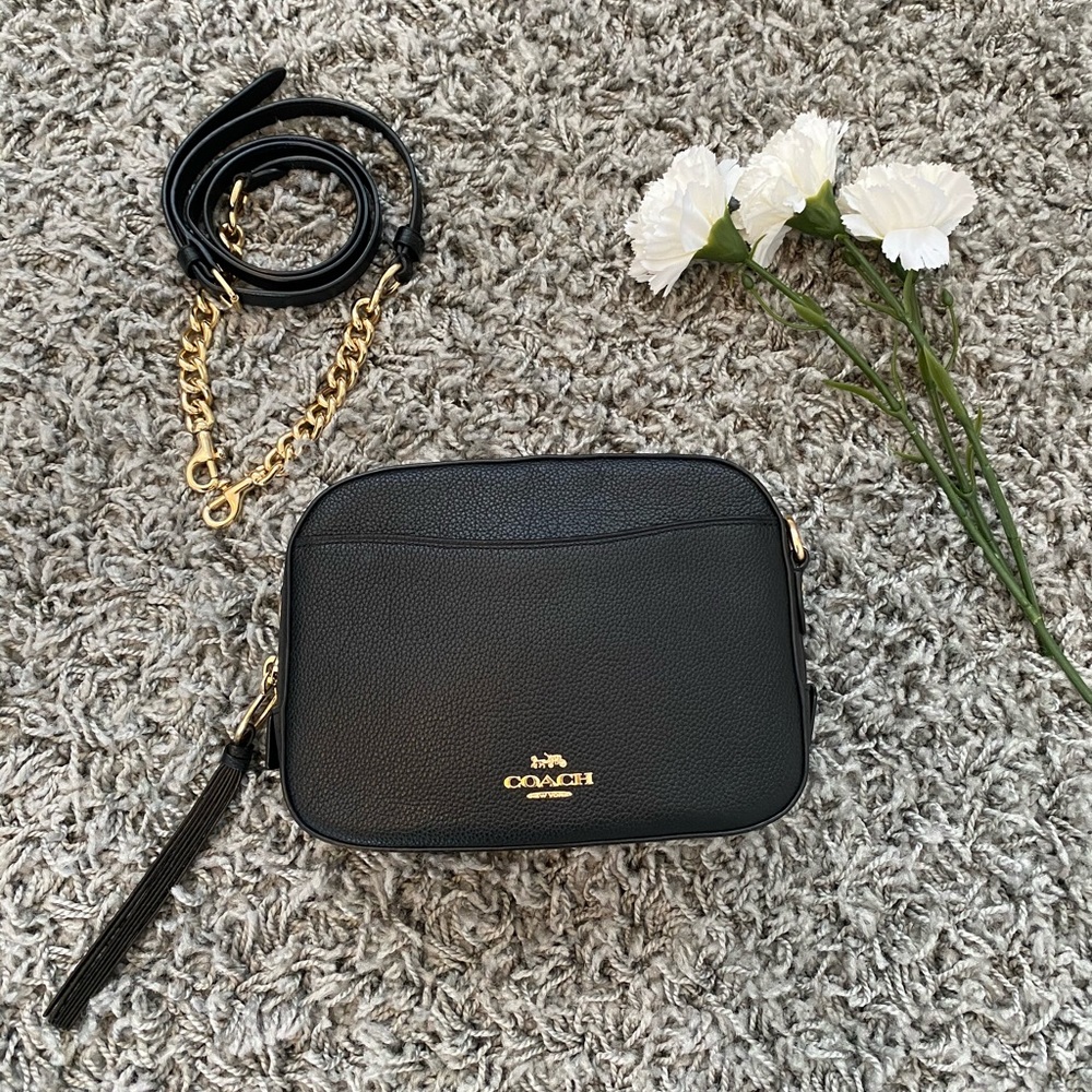 ✨Coach Camera bag✨